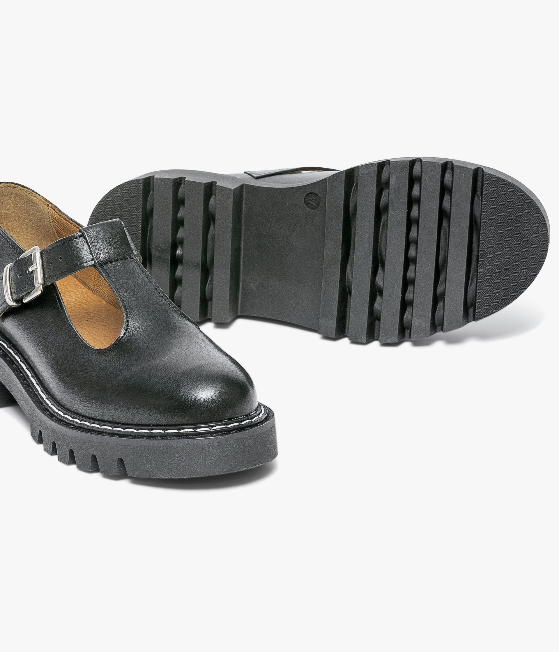 T bar work shoes store