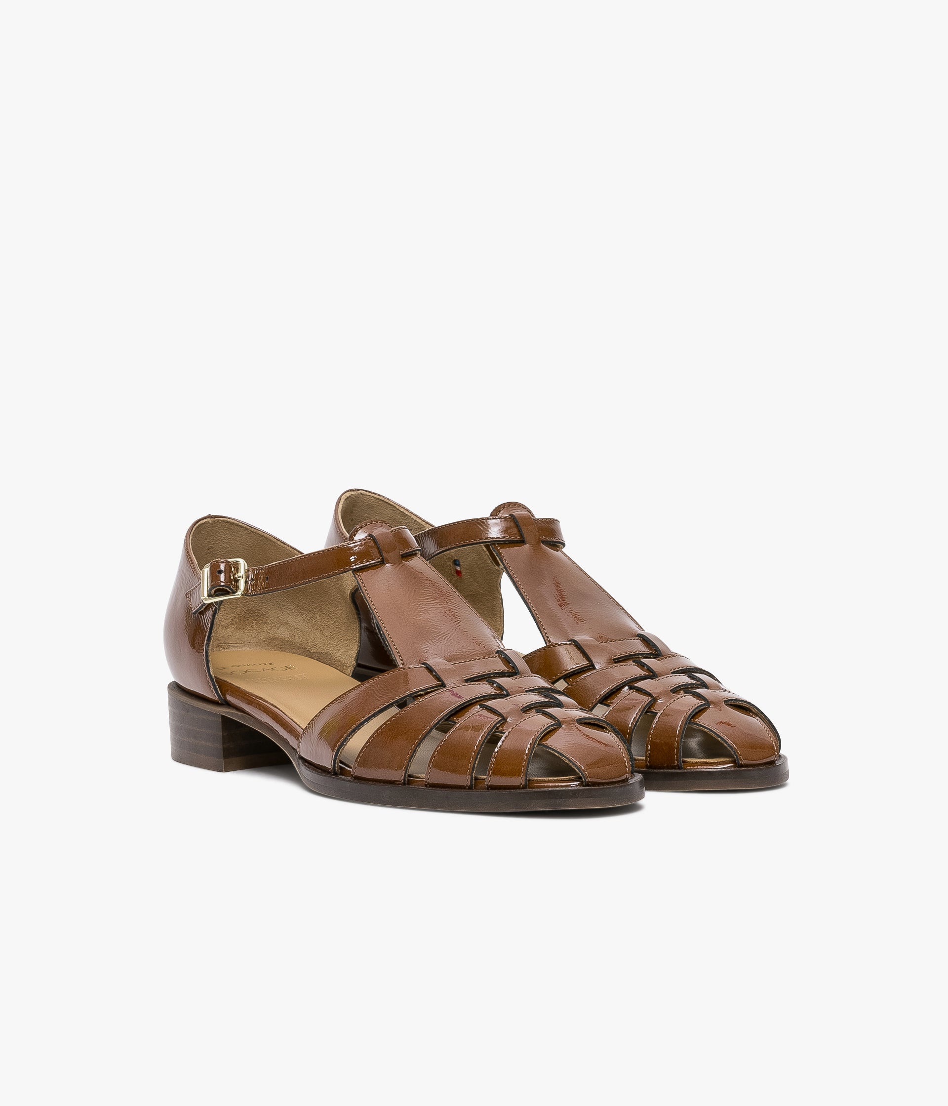 Derby sandal shop