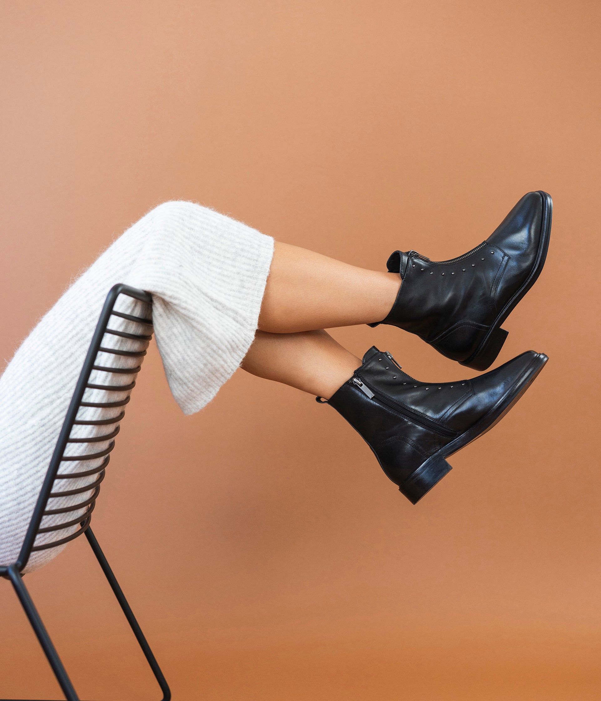 Womens sales boots flat