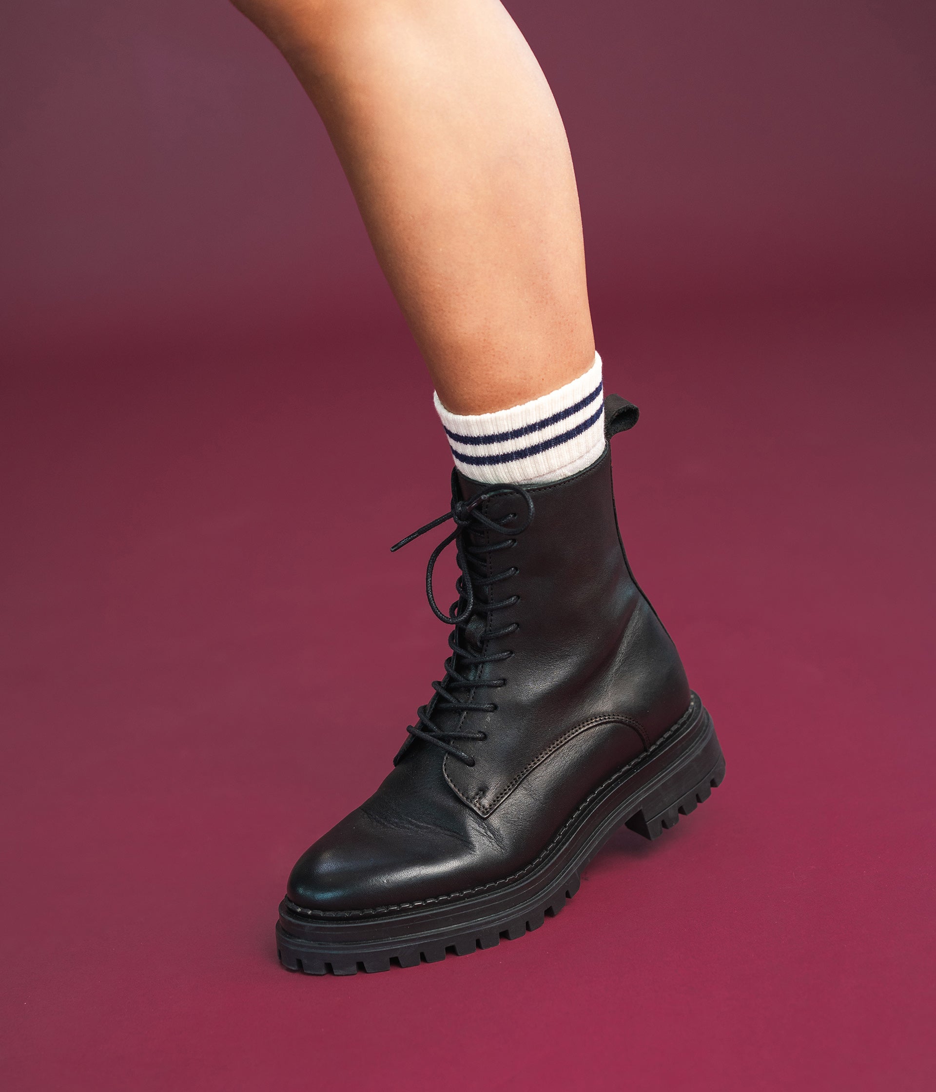 Black leather flat ankle boots womens hot sale