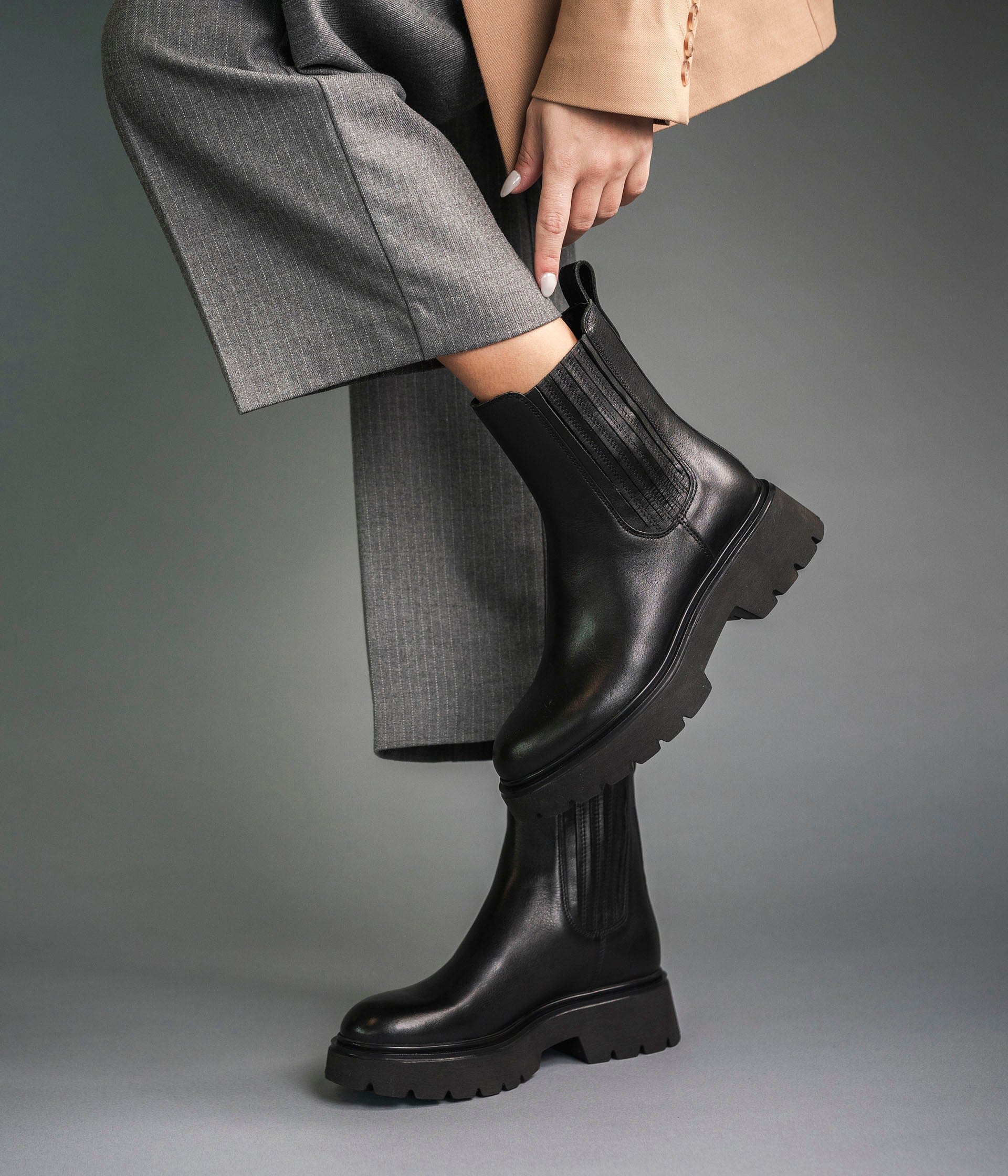 Tall chelsea boots womens shop