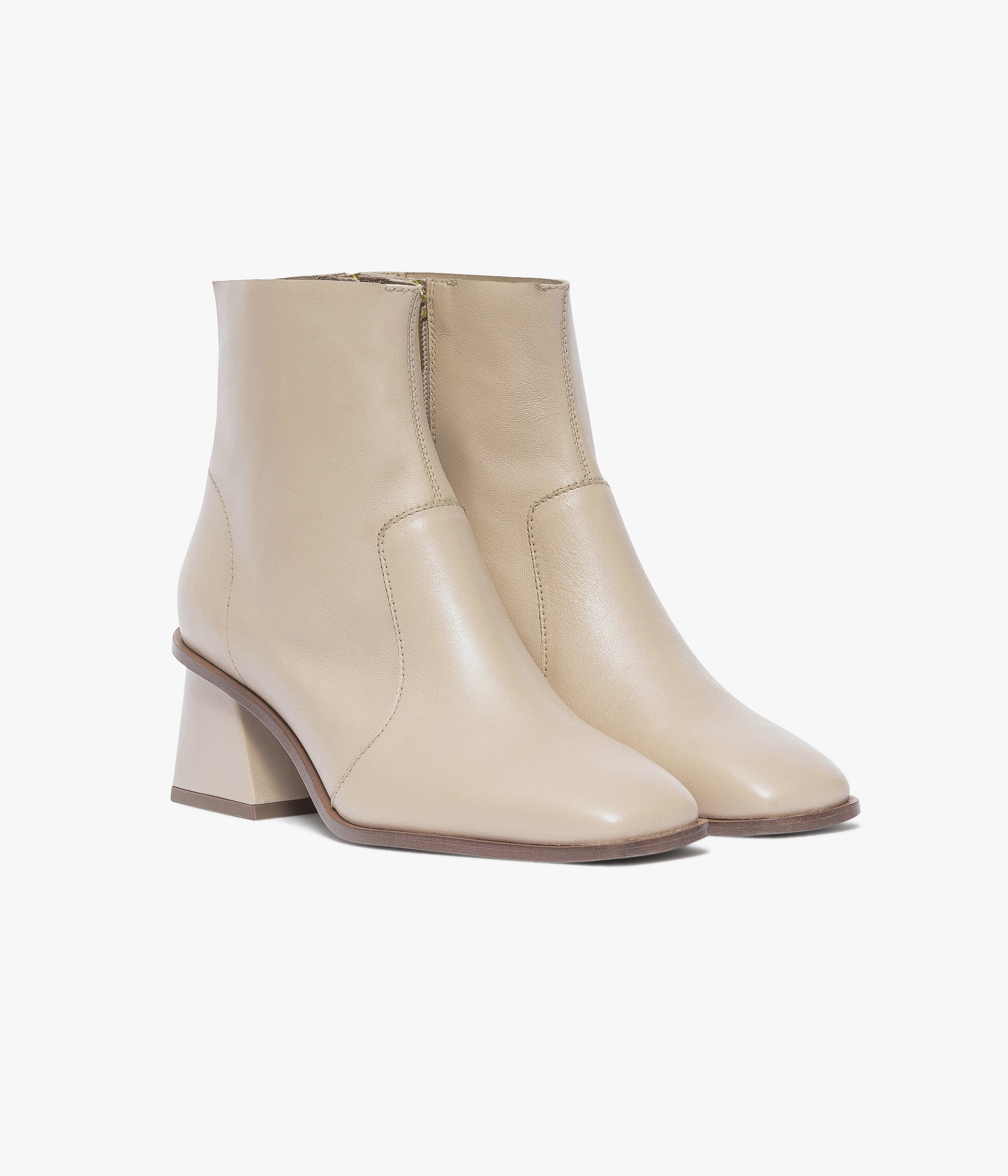 Maribella leather boot outlet