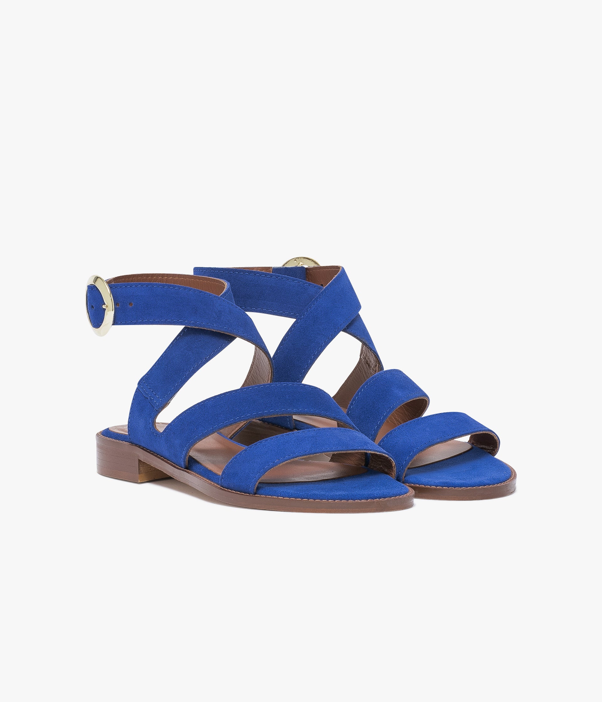 In blue sandals deals